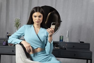 Nadia Ferreira es nueva imagen de importante marca tecnológica