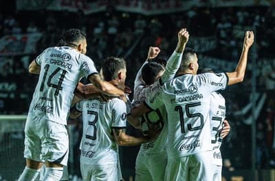 Olimpia gana y está a poco de octavos 