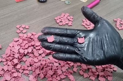 Senad detecta carga de casi 12.000 pastillas de éxtasis en el Silvio Pettirossi 