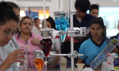Celebran la Semana de la Ciencia en la Facen