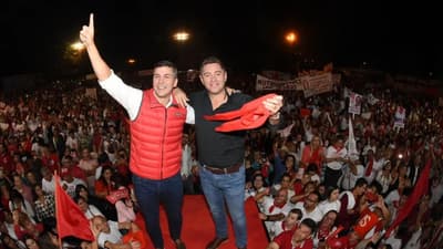 IPS: Reportan millonaria licitación para familia de Santi