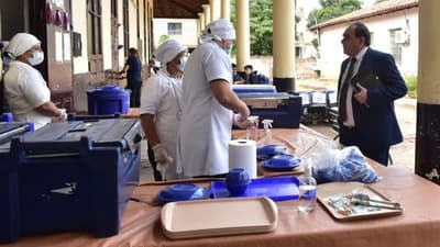 Padres denuncian falta de merienda en escuelas de Paraguarí