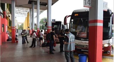 Dinatrán anuncia reducción en pasajes al interior del país