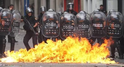 Polémica reforma laboral de Milei se aprueba en Senado