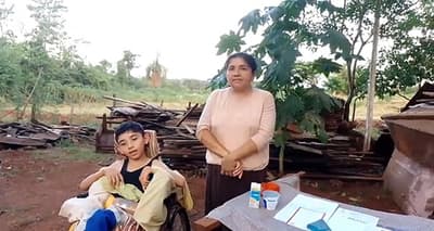 Piden ayuda para Marino, niño con parálisis cerebral