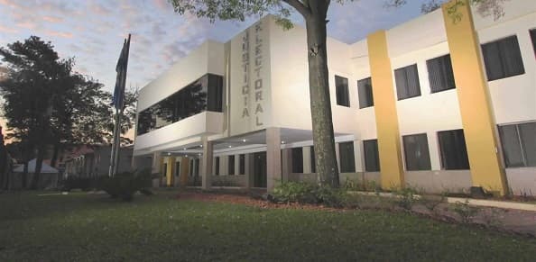 TSJE proclama a Erico y Mbururú como senadores electos