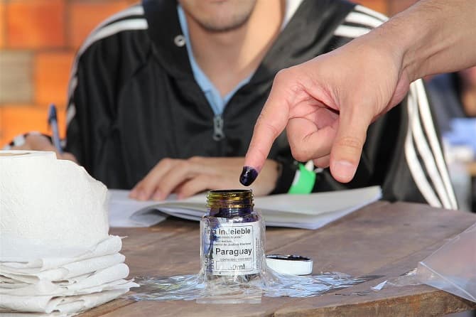 Diputado Valdez cuestiona prórroga de mandatos municipales