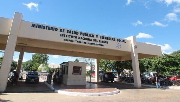 Salud afirma que licitación de medicamentos oncológicos está en etapa final