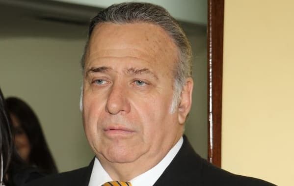 Muere el exsenador Oscar González Daher