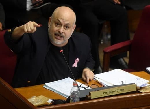 Anulan acusación contra Payo Cubas y otros por pintata a casa de Díaz Verón