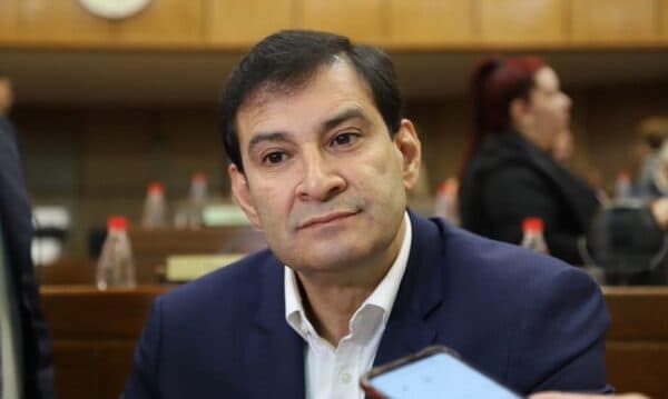 Caso Pecci: Ovelar acusa a EE.UU. de campaña contra Cartes