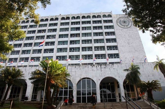 Conductor de Bolt recibe 18 años de cárcel por abuso sexual