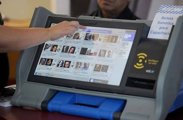 TSJE mantiene apertura de ofertas para máquinas de votación pese a irregularidades