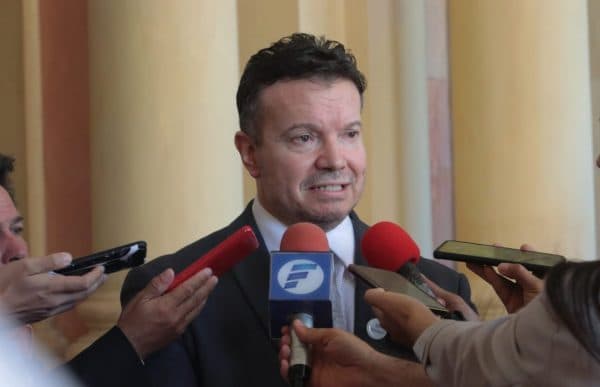 Arregui fue amenazado de muerte por cartistas, asegura Abdo 