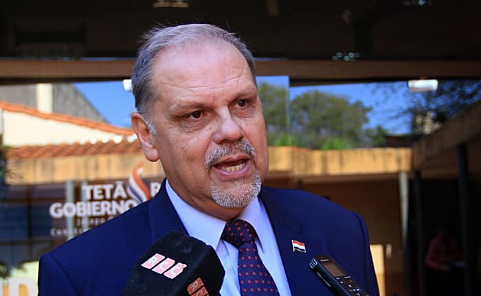 Ministro de la SEN dice que continuará en el cargo