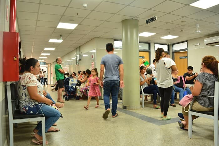 Hospital San Pablo enfrenta críticas por atención a embarazadas