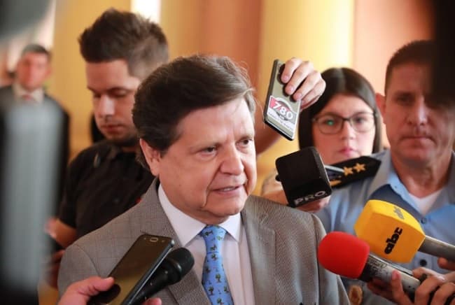 Acevedo afirma que será Canciller hasta abril y luego se dedicará a su campaña política