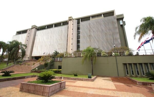 BCP afirma que informe tachado responde a restricciones legales