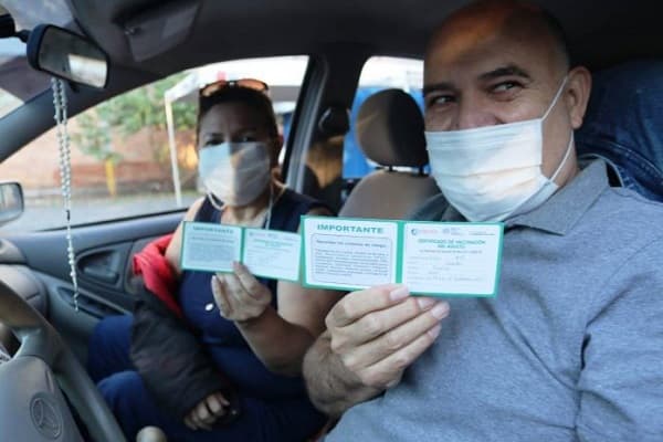 Reducen el tiempo para aplicar terceras dosis