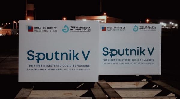 Borba dice que manejan dos opciones ante fiasco de las Sputnik V