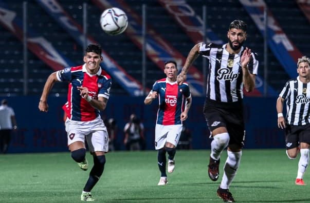 Cerro y Libertad igualan en la Nueva Olla