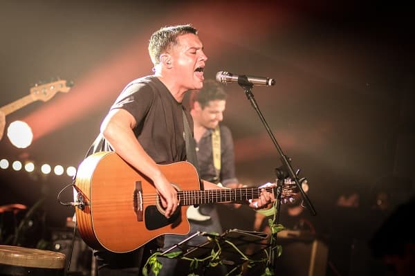 Partes Iguales lanza canción en homenaje a la amistad