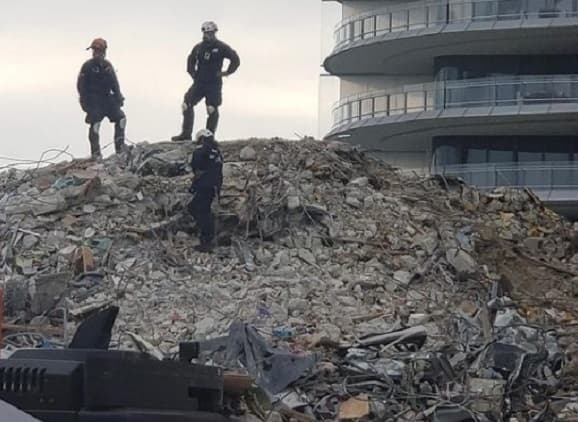 Familiares de víctimas del derrumbe en Miami recibirán USD 150 millones