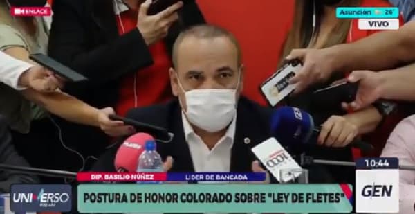 Senadores manipulan a camioneros, acusan cartistas