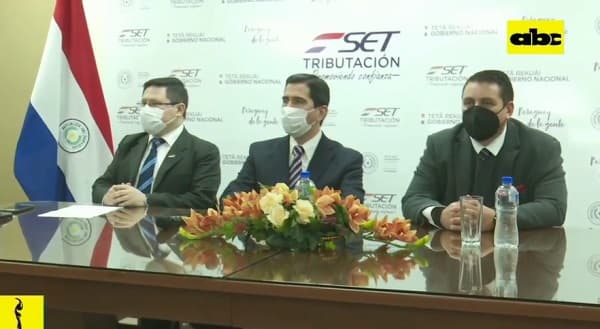 Gobierno conforma comité técnico para fijar costo del transporte de carga