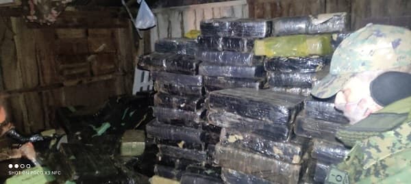 Incautan más de seis toneladas de marihuana en Coronel Bogado