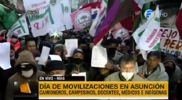 Camioneros, docentes, campesinos y médicos se movilizan este martes
