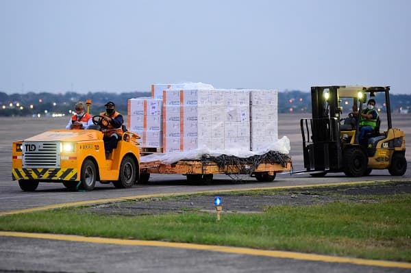 Arriba lote de 140.000 dosis de AstraZeneca