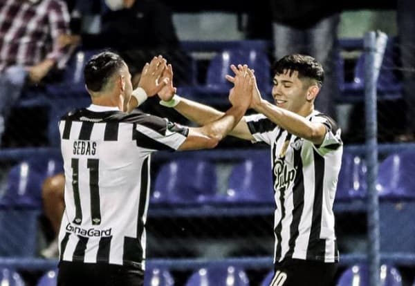 Dos encuentros cierran la tercera fecha del Apertura