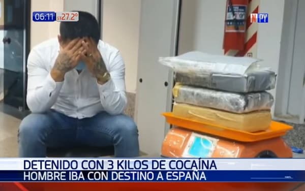 Hombre cae con droga en su maleta en el Silvio Pettirossi