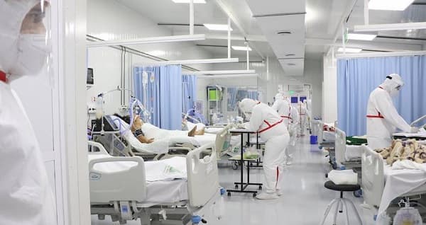 Salud reporta rebrote de Covid-19 tras 19 semanas de descenso