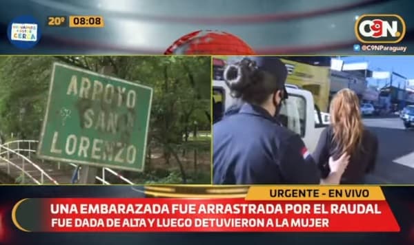 Embazada empujada a raudal ahora está detenida