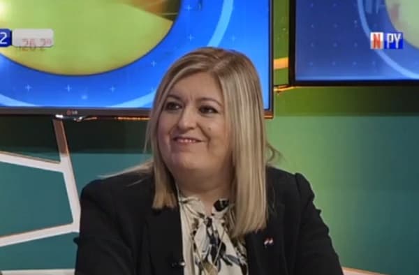 Quiñónez niega ser “empleadita” de Cartes