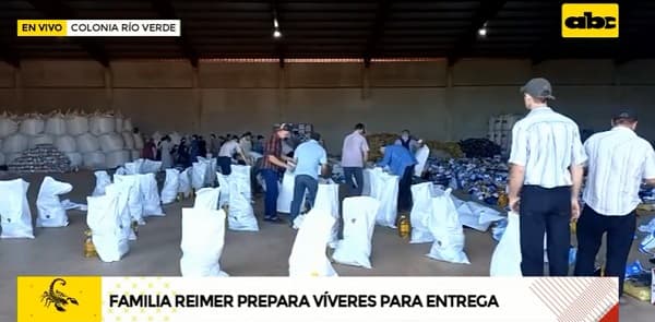 Familiares de joven secuestrado preparan víveres