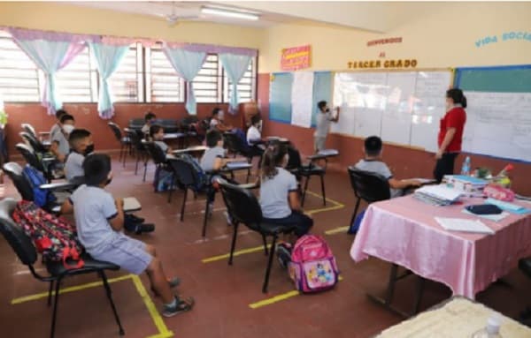 MEC da a conocer el calendario escolar 2023