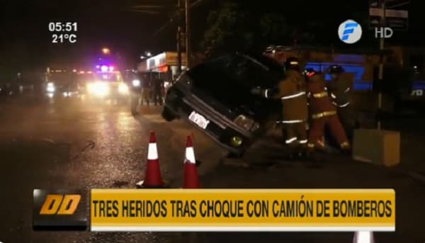 Reportan tres bomberos heridos tras un choque en Luque