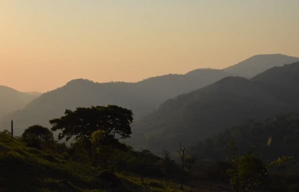 Clausuran temporalmente el cerro Tres Kandu tras asalto