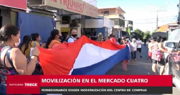 Comerciantes del Mercado 4 se manifiestan exigiendo mejoras