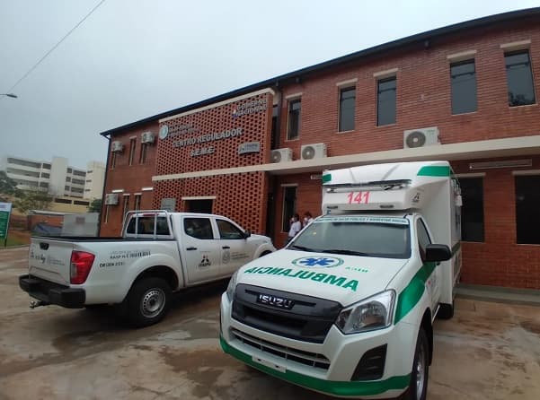 Funcionarios del SEME festejan aniversario de la ANR en horario laboral