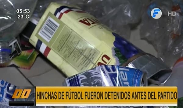 Policía detiene a 19 hinchas de Olimpia antes de ingresar a estadio