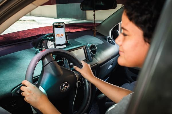 MuvCorp cumple dos años ofreciendo soluciones logísticas