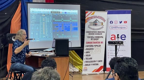 AIE desarrollará talleres, encuentros y homenajeará a artistas en el este