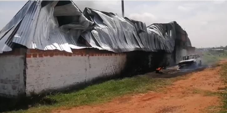 Incendio en aceitera deja un funcionario muerto y otro en terapia