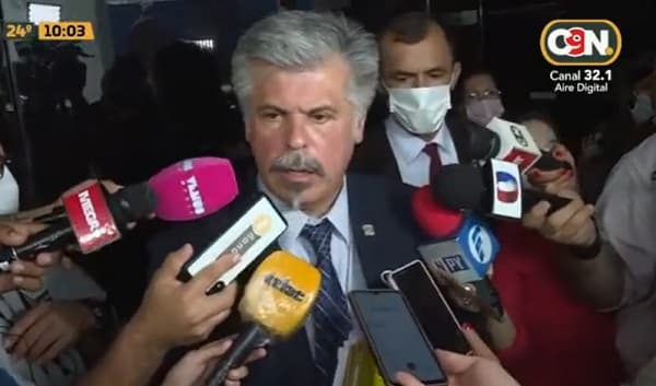 Giuzzio no declara por denuncia contra Cartes y “recusa” a fiscales