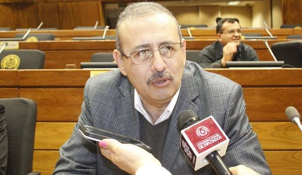 Erico Galeano sacó préstamos y devolvió dinero en el mismo día, revela informe