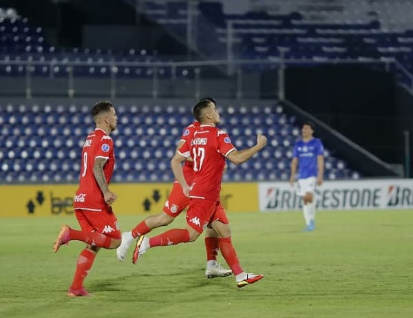 General Caballero avanza en la Sudamericana 